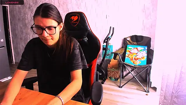 MollyLollipop online show from 03.10.25