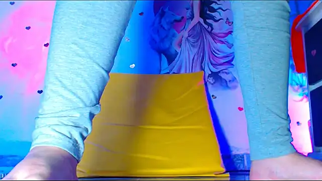 oliviarodriguez2u online show from 10.27.25