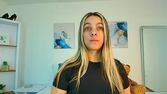 Isabella Harley online show from 02.28.26