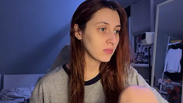 Uniarten online show from 11.22.25