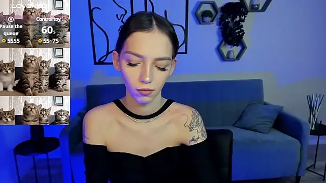 Snapshot of SophieCatty chatting on 12.02.24 SophieCatty online show from 12.02.24