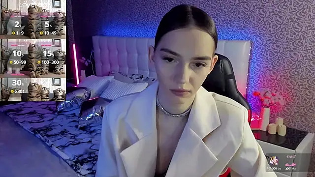Snapshot of SophieCatty chatting on 03.16.25 SophieCatty online show from 03.16.25