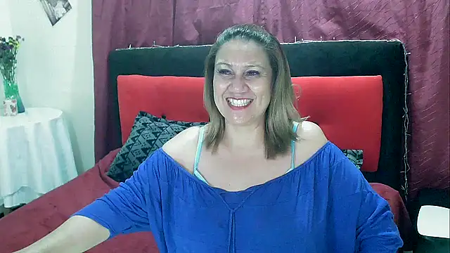 Snapshot of yayita_mature chatting on 01.14.25 yayita mature online show from 01.14.25