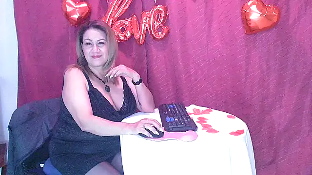 Snapshot of yayita_mature chatting on 02.11.25 yayita mature online show from 02.11.25