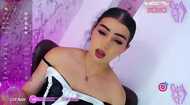 Alexandra Hornny online show from 02.20.25