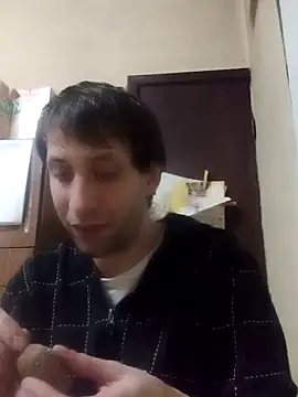 Snapshot of White_rabbit_ chatting on 01.13.25 White rabbit online show from 01.13.25