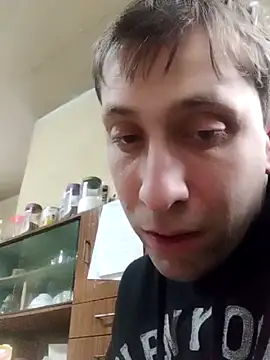 Snapshot of White_rabbit_ chatting on 01.22.25 White rabbit online show from 01.22.25