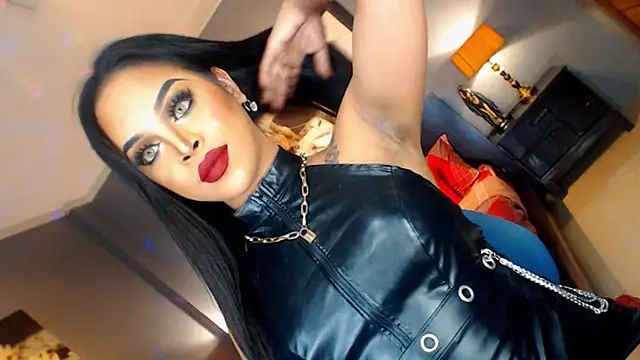 MarryQueen22 online show from 11.18.25