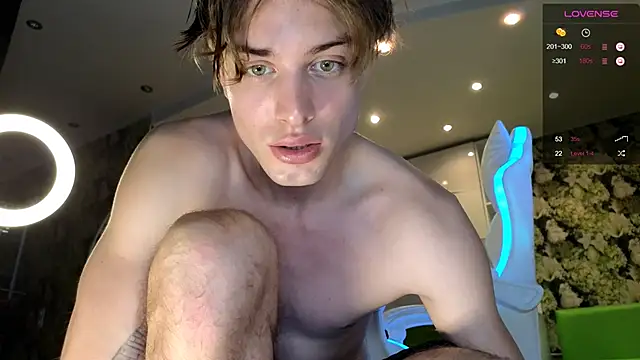 Snapshot of Cryptikov chatting on 10.16.25 Cryptikov online show from 10.16.25