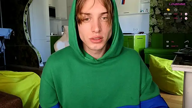 Snapshot of Cryptikov chatting on 10.17.25 Cryptikov online show from 10.17.25