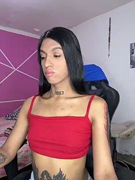 Snapshot of Ortegakim chatting on 11.01.25 Ortegakim online show from 11.01.25