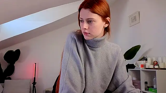 Snapshot of doll_lesli chatting on 09.23.25 doll lesli online show from 09.23.25