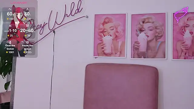 Adele LatinLady online show from 02.11.26