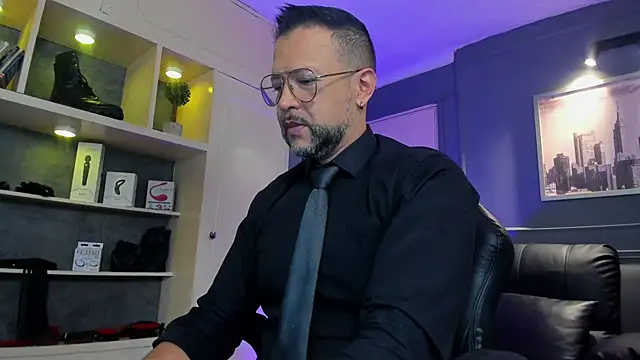 MrFrank tattoo online show from 11.28.25