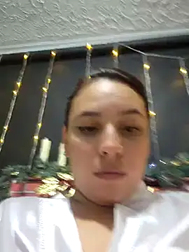 LizzRouse online show from 12.15.24