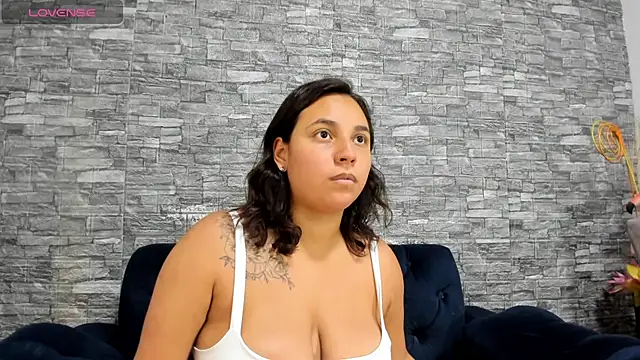 LizzRouse online show from 12.24.24