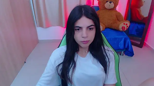 Snapshot of _elenna chatting on 02.11.25 elenna online show from 02.11.25