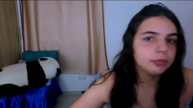 Snapshot of _elenna chatting on 10.14.25  elenna online show from 10.14.25