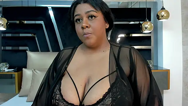 BiancaFollerach online show from 01.17.25
