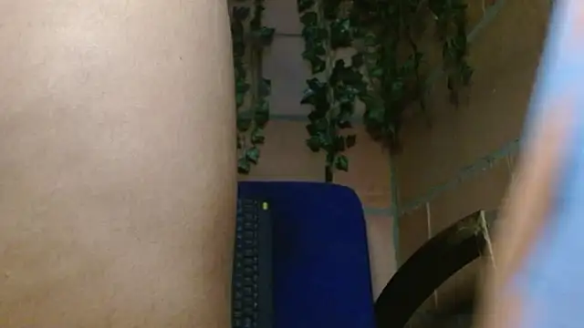 belindathompson online show from 11.13.25