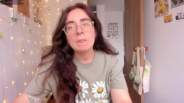 linda giggle online show from 10.30.25