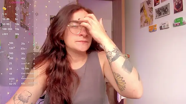 linda giggle online show from 11.11.25