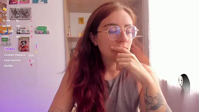 Snapshot of linda_giggle chatting on 07.07.26 linda giggle online show from 07.07.26