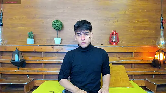 noahot08 online show from 01.06.25