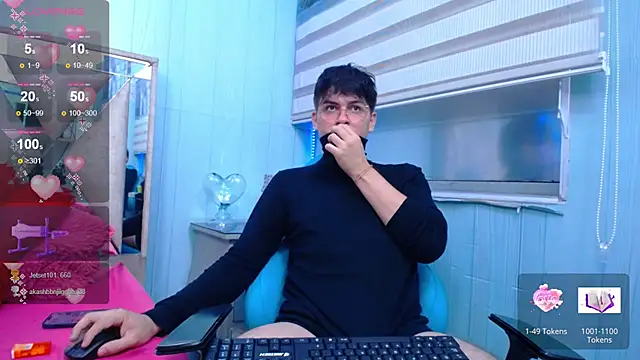 noahot08 online show from 01.28.25