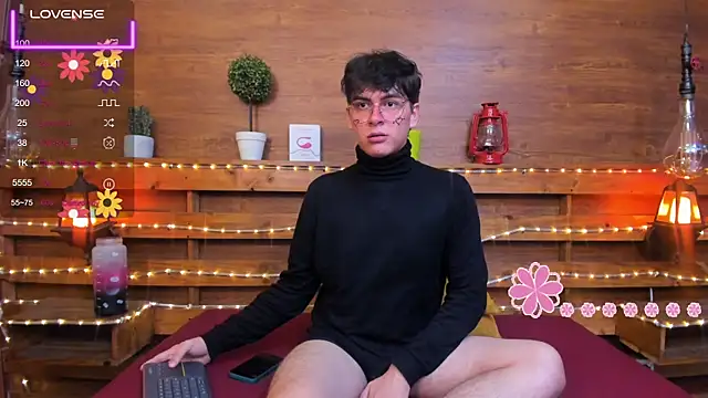 noahot08 online show from 02.13.25