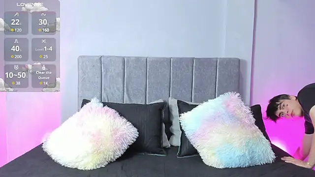 noahot08 online show from 03.08.25