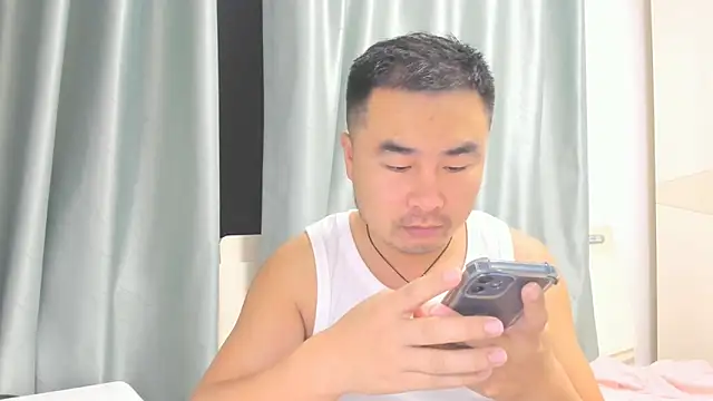 Snapshot of guozuo chatting on 09.12.25 guozuo online show from 09.12.25