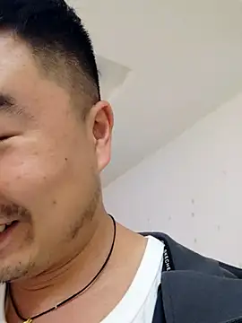 Snapshot of guozuo chatting on 10.02.25 guozuo online show from 10.02.25