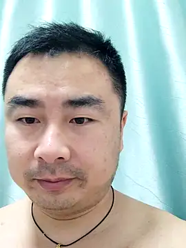 Snapshot of guozuo chatting on 10.31.25 guozuo online show from 10.31.25