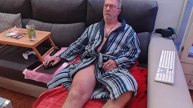 Nudelschwanz online show from 12.16.24