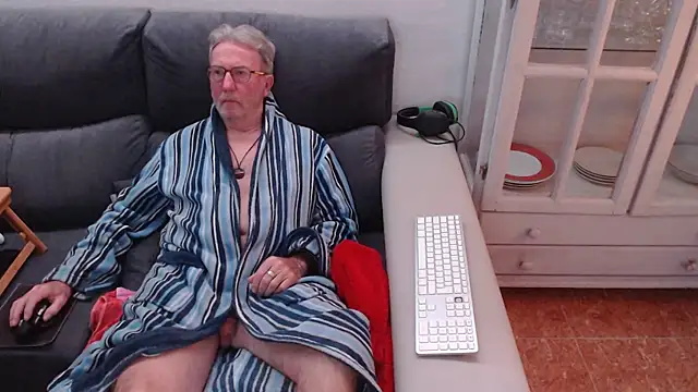 Nudelschwanz online show from 02.15.25