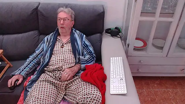 Nudelschwanz online show from 02.16.25