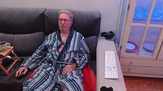 Nudelschwanz online show from 02.17.25