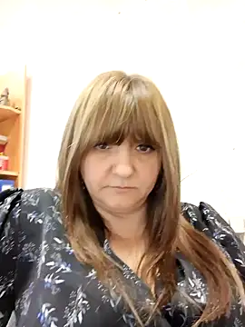 Office Albertina online show from 12.26.24