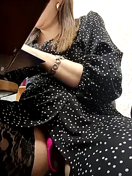 Office Albertina online show from 01.13.25