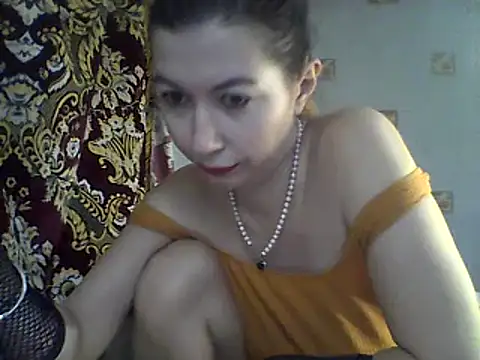 Snapshot of Olesja chatting on 12.06.24 Olesja online show from 12.06.24