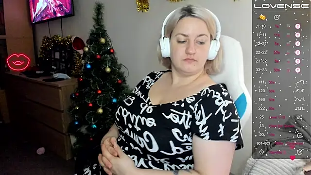 Snapshot of Christen_John_lover chatting on 01.30.25 Christen John lover online show from 01.30.25