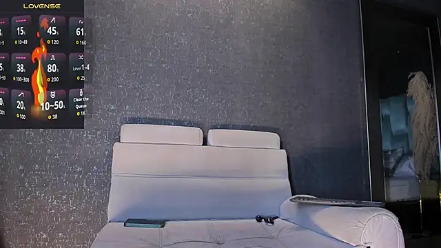 MarkWalker   online show from 11.15.25