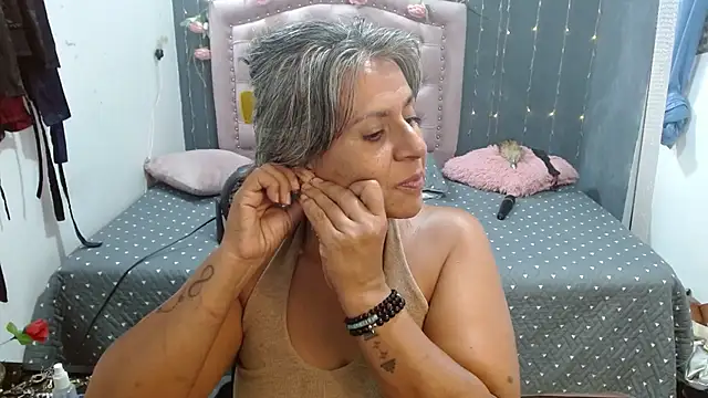 Snapshot of lalisha_96 chatting on 09.21.25 lalisha 96 online show from 09.21.25