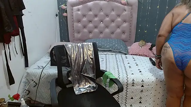 Snapshot of lalisha_96 chatting on 10.01.25 lalisha 96 online show from 10.01.25