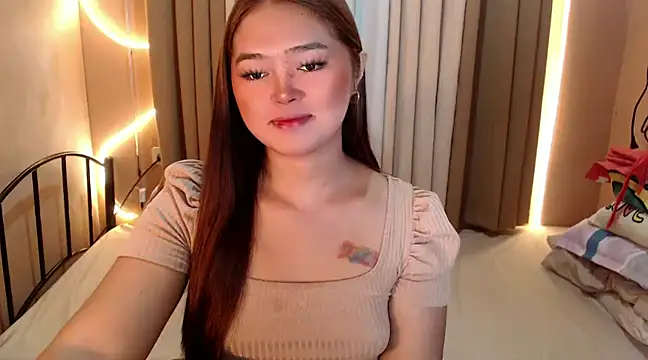 Snapshot of Itsme_claire chatting on 12.07.24 Itsme claire online show from 12.07.24