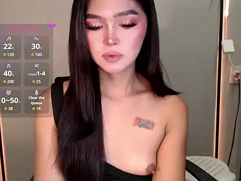Snapshot of Itsme_claire chatting on 04.28.26 Itsme claire online show from 04.28.26
