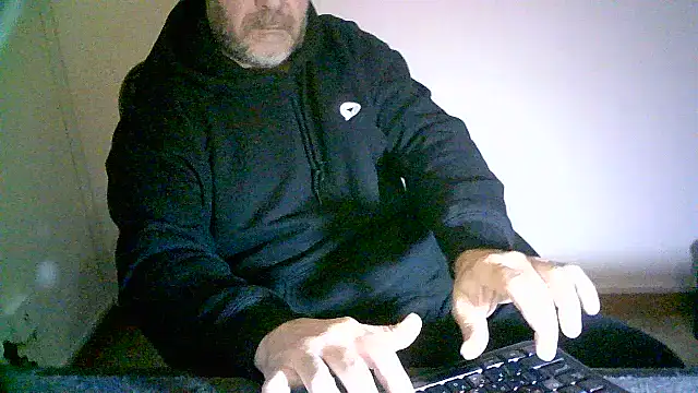 Greek Passion online show from 12.21.25