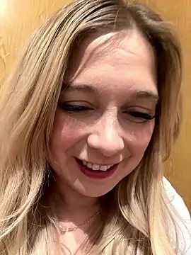 CherryAuroraa online show from 01.15.26