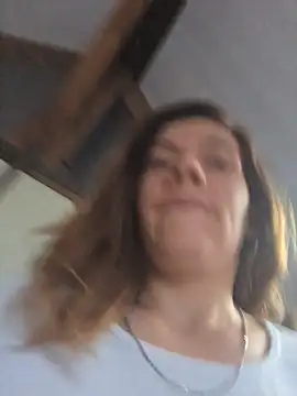 Lina lou4 online show from 11.17.25